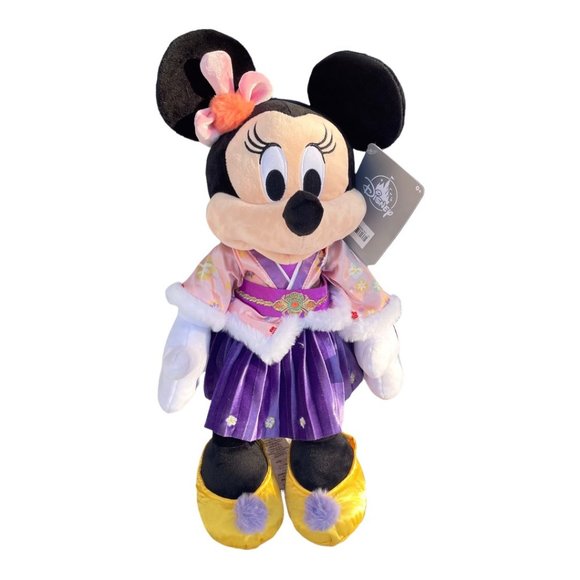Disney Parks Lunar New Year 2022 Minnie Mouse Disney Shanghai Resort Plush - Picture 3 of 8